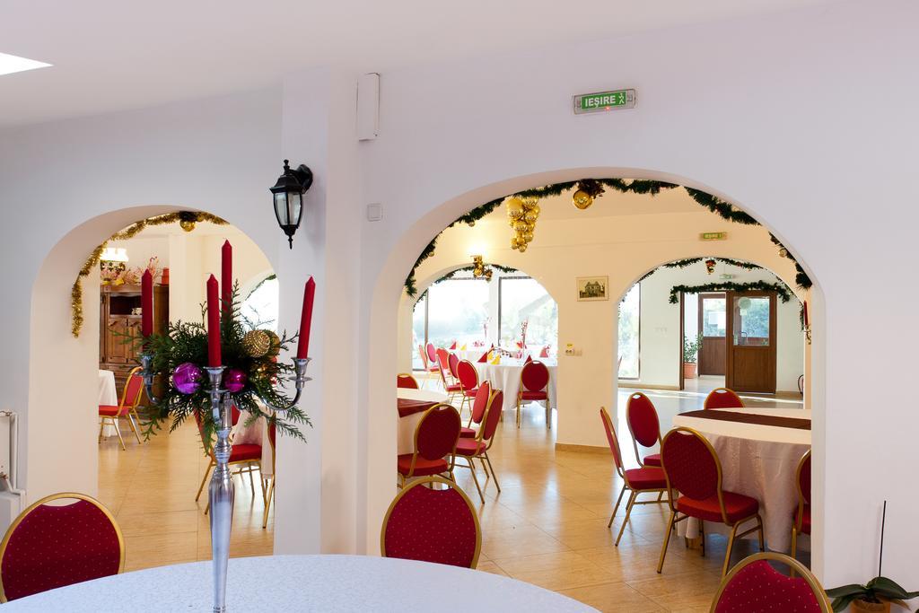 Pension Club Montana Campina Exterior foto