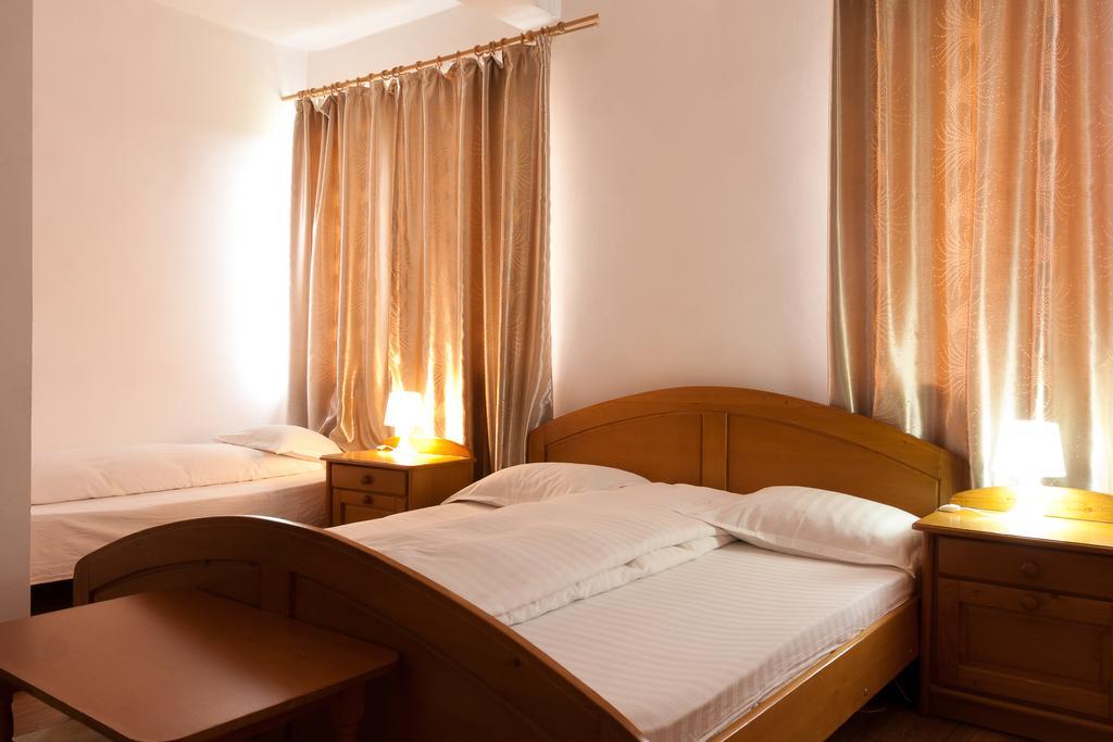 Pension Club Montana Campina Exterior foto